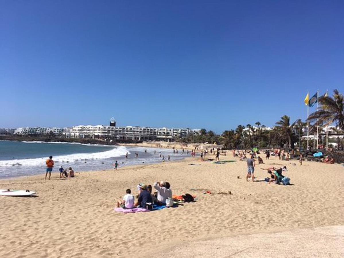Luxury Beach Front Apartmentos Tahiche Costa Teguise Exterior photo