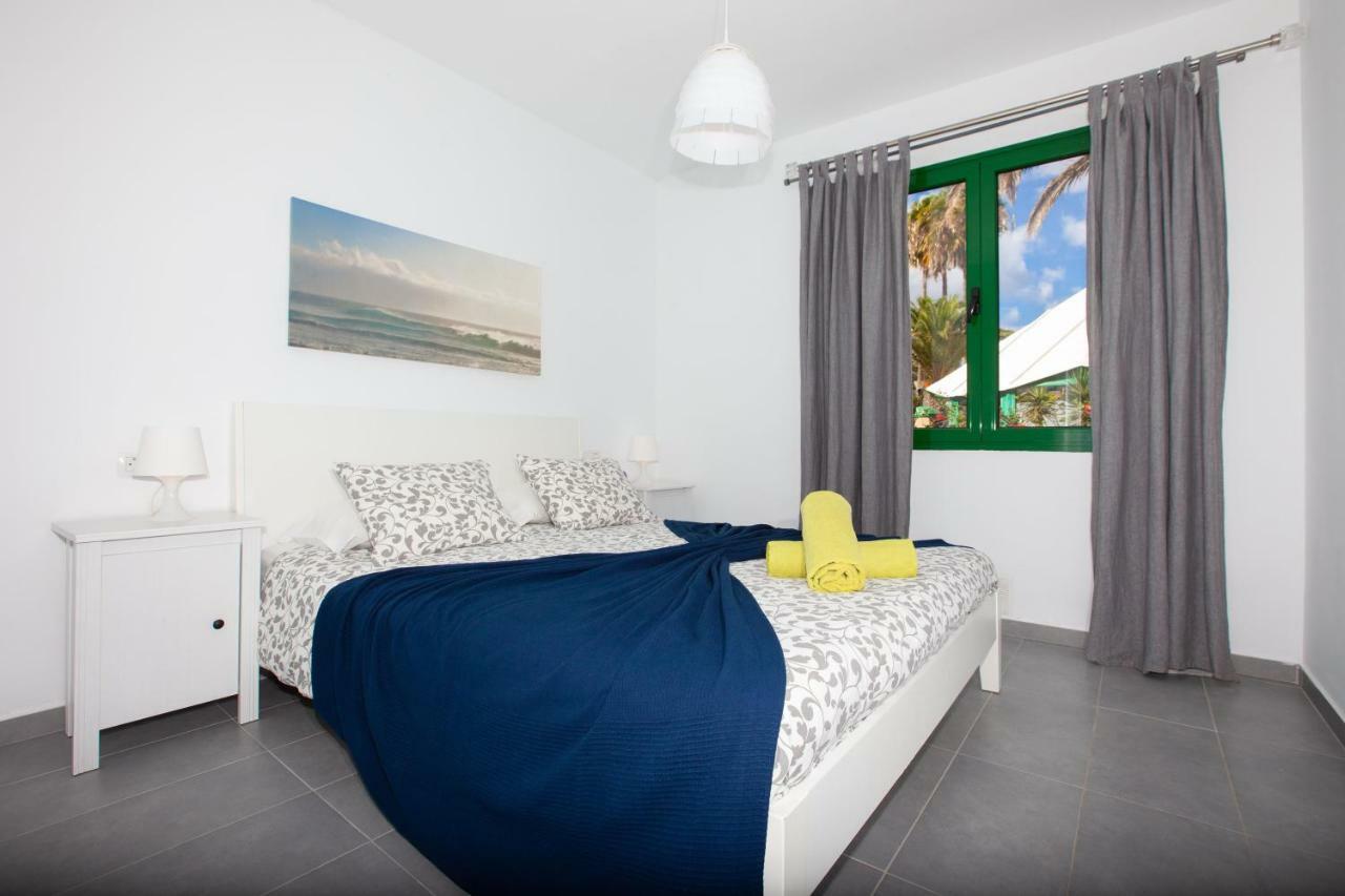 Luxury Beach Front Apartmentos Tahiche Costa Teguise Exterior photo
